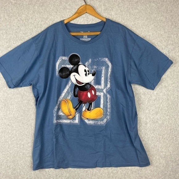 Disney Women's Mickey Mouse 28 Blue Graphic T-Shirt Sz XXL - Picture 1 of 7